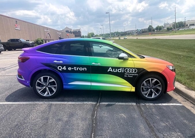 Vehicle Graphics Photo